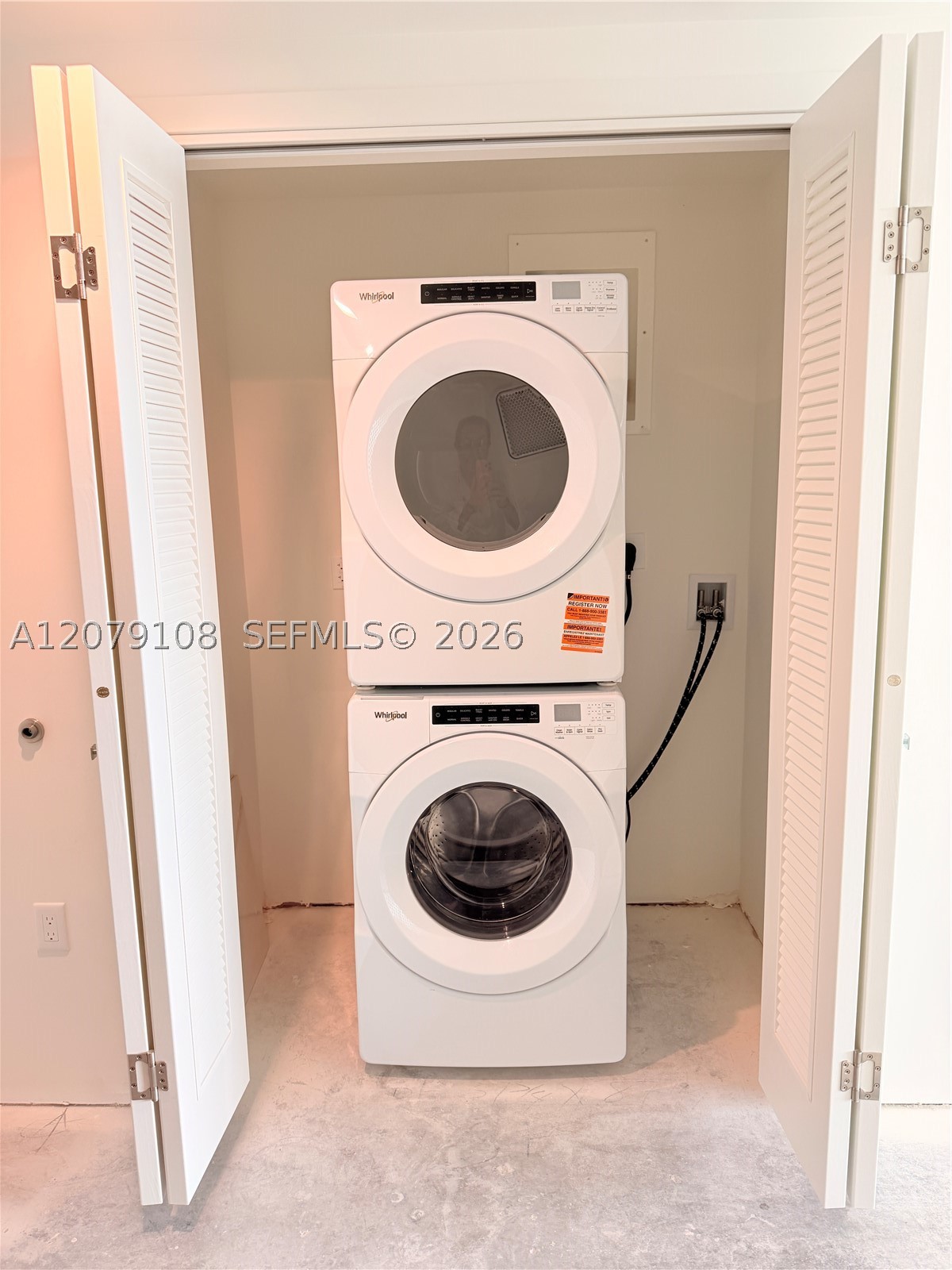 1170 E Hallandale Beach 403 — photo