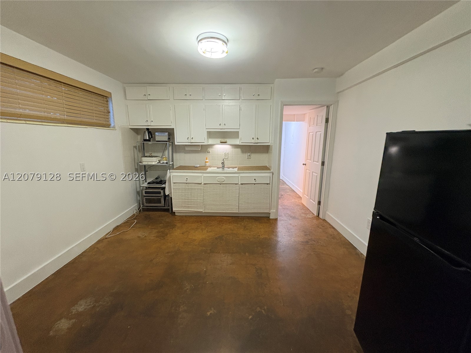 1751 Washington Ave 1H — photo