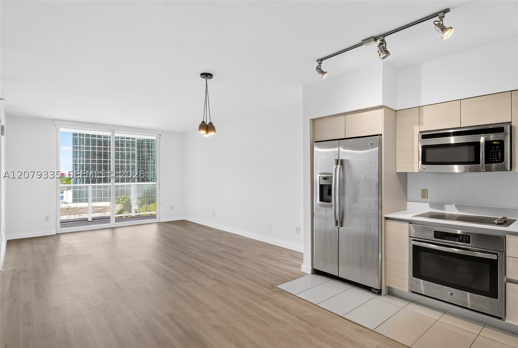 4250 Biscayne Blvd 805 — photo