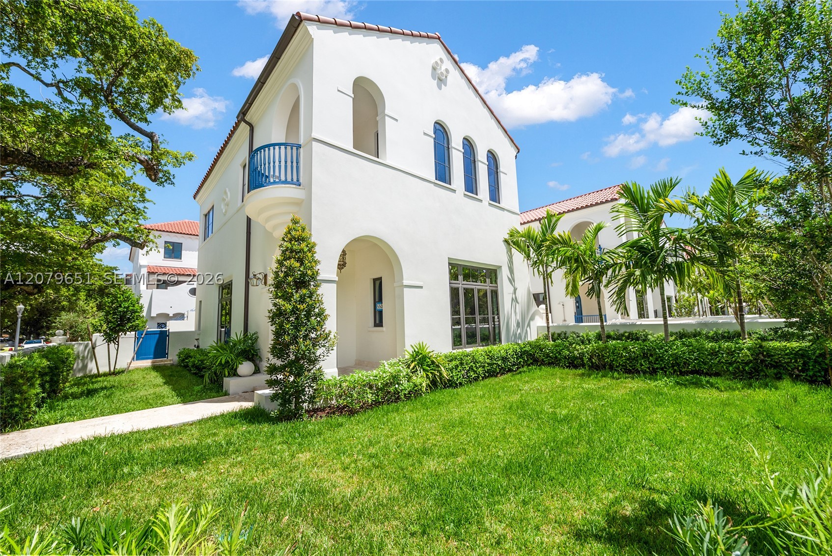 550 Malaga Ave Villa 1 — photo