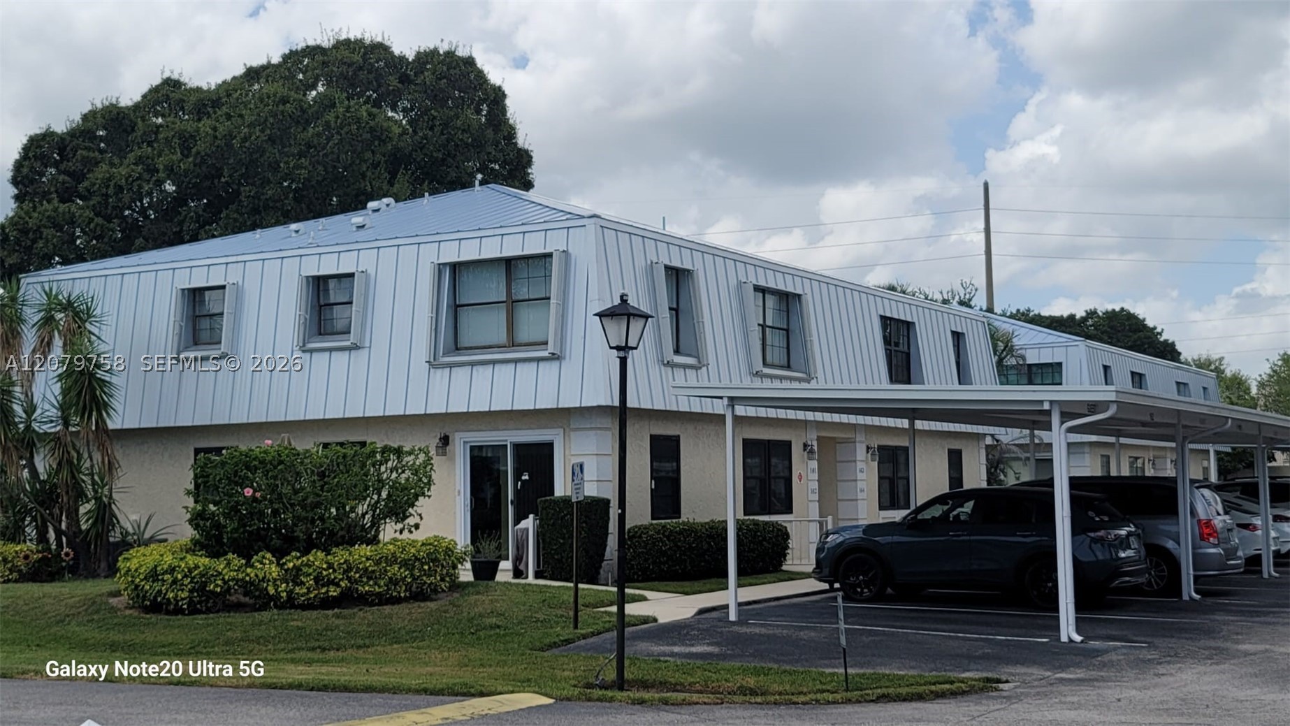 161 SE Village Dr Unit 161 — photo