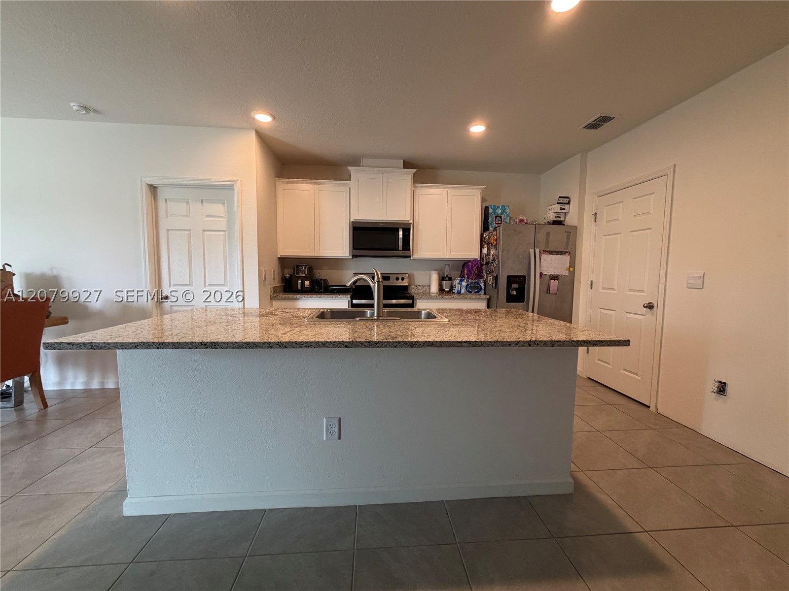 7164 Topaz Dr — photo