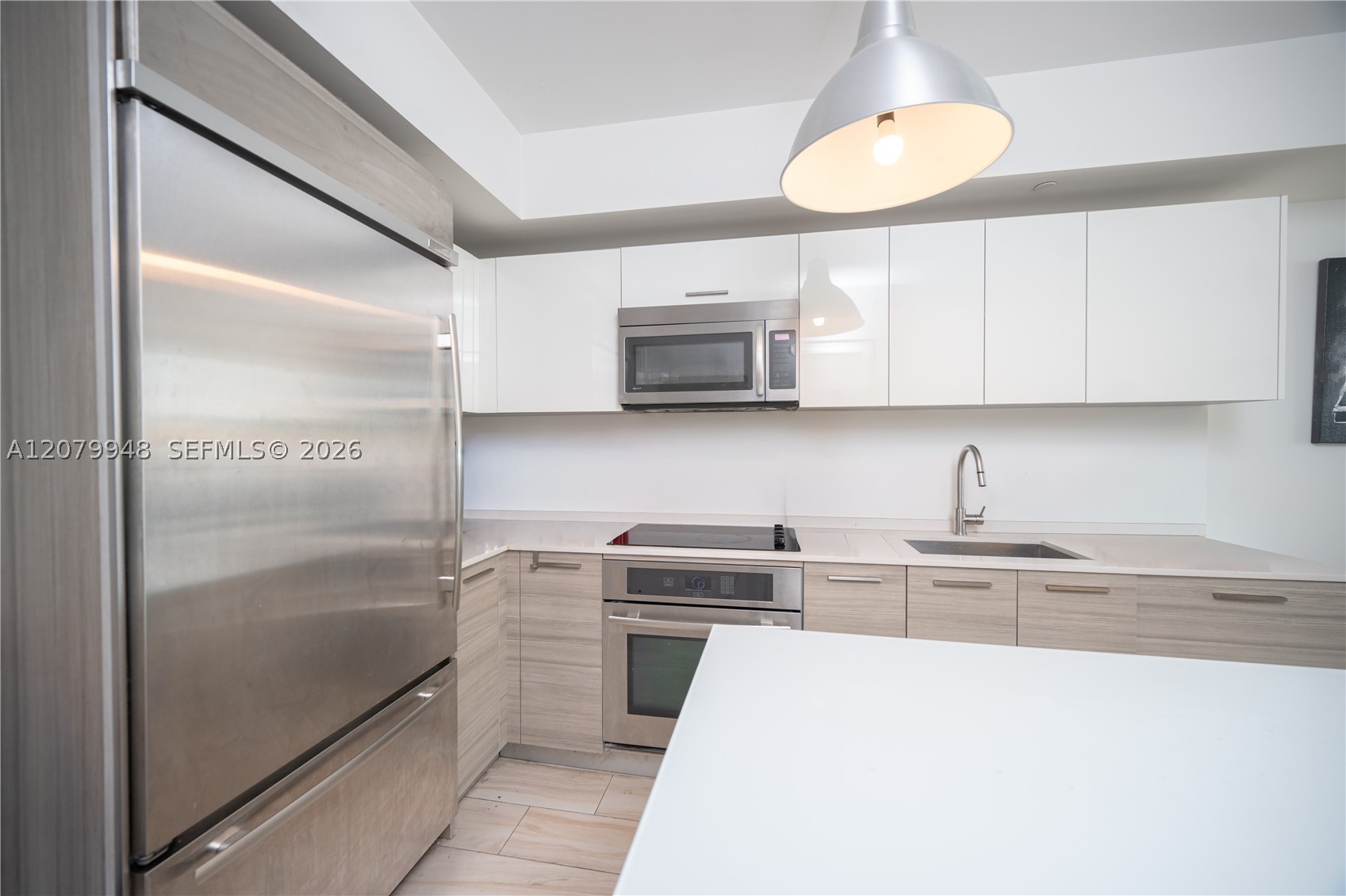 1300 Brickell Bay Dr 710 — photo