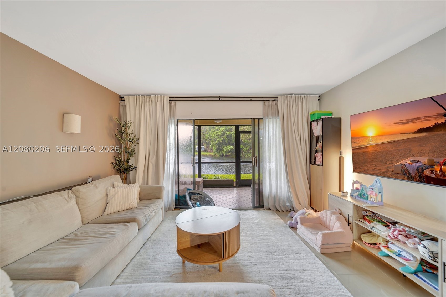 1706 Hammock Blvd 110 — photo