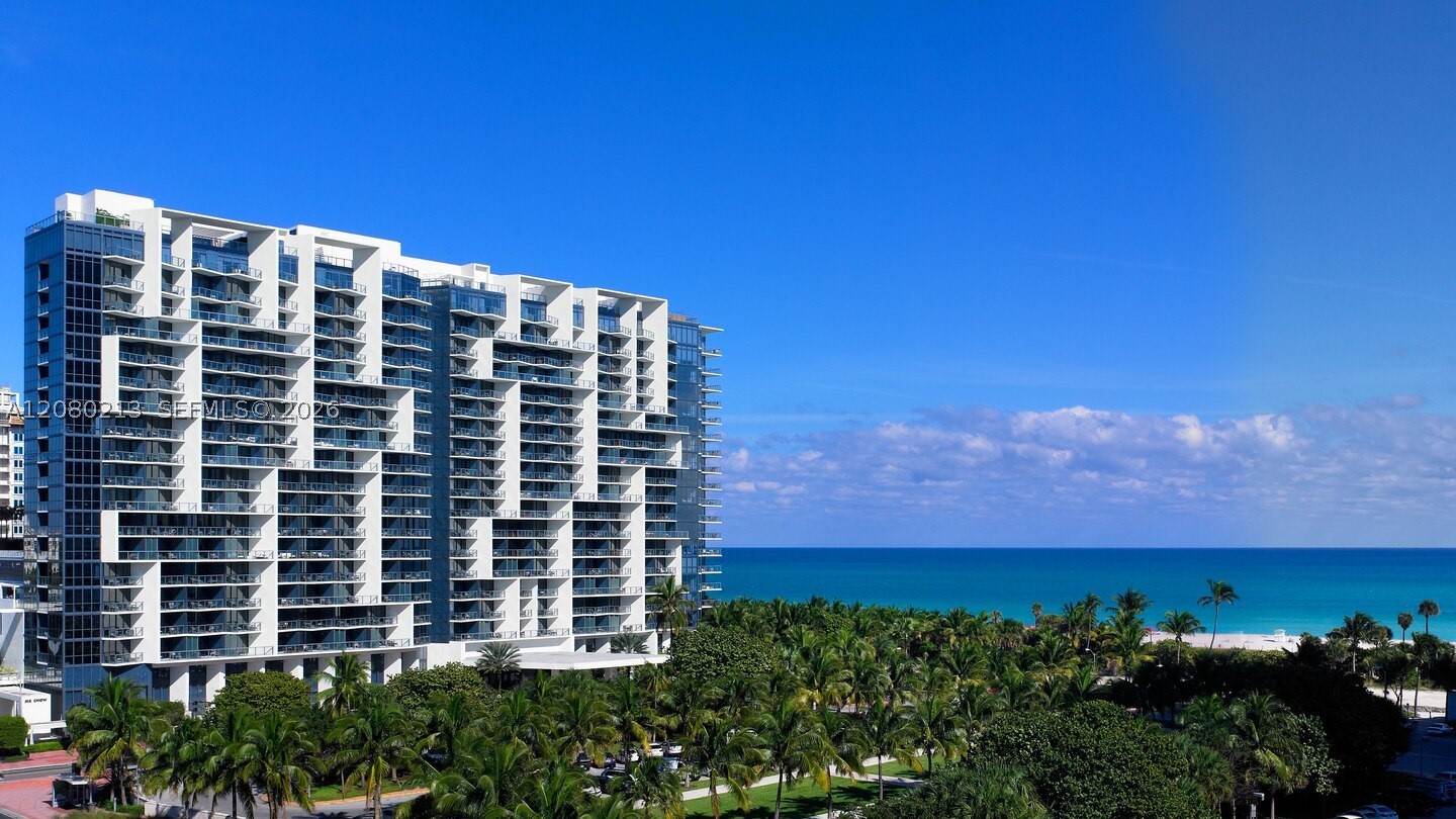 2201 Collins Ave 807 — photo