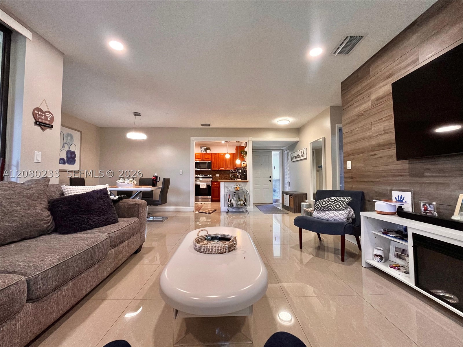 4511 S Carambola Cir S 27300 — photo