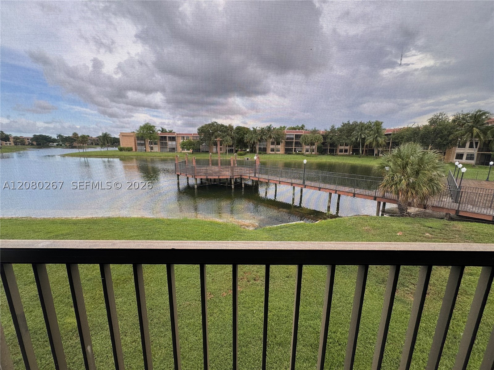 5613 Coral Lake Dr 201 — photo