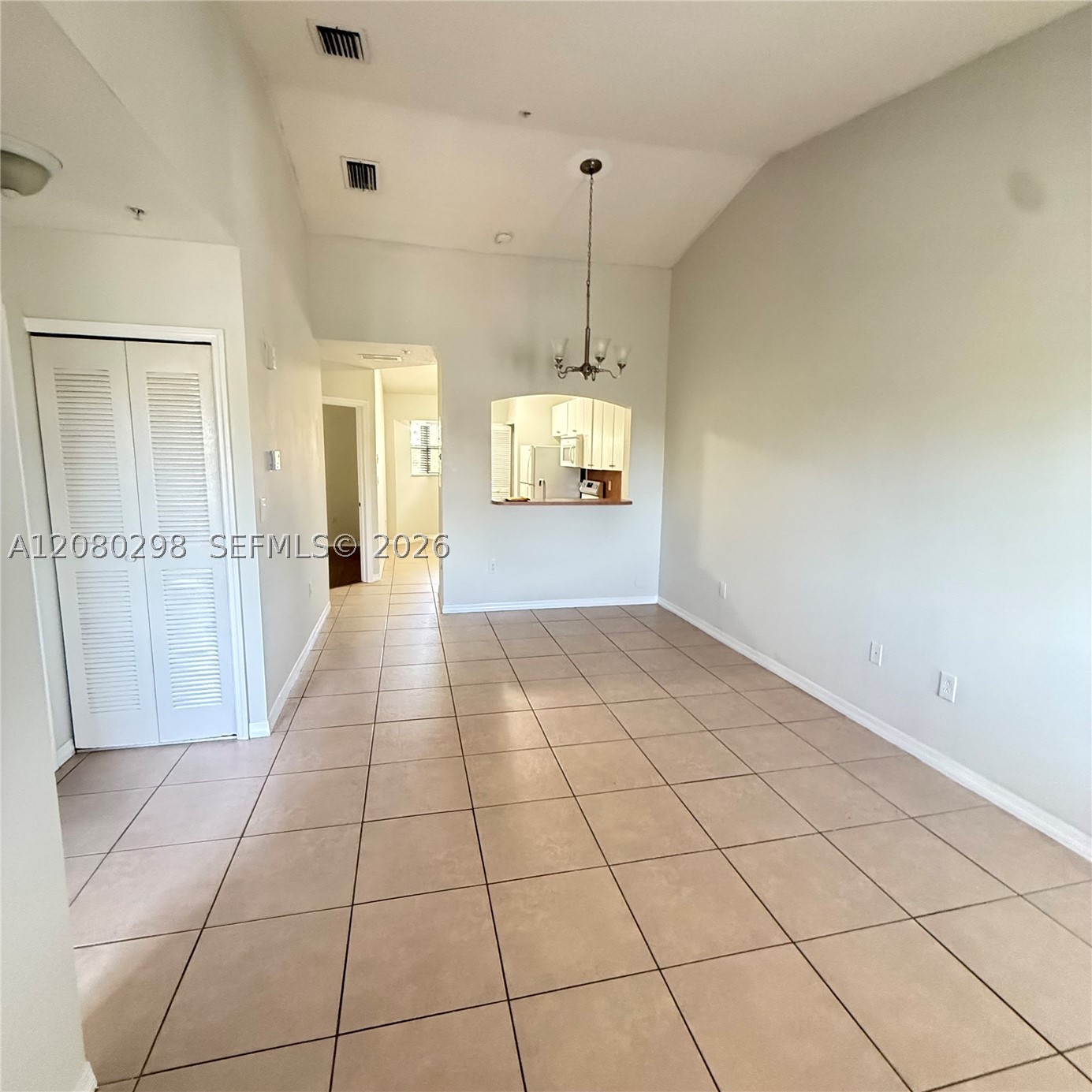 22831 SW 88th Pl 303 — photo