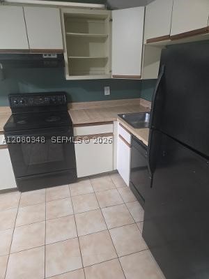 Home in Coconut Creek, FL 33066 — photo 3