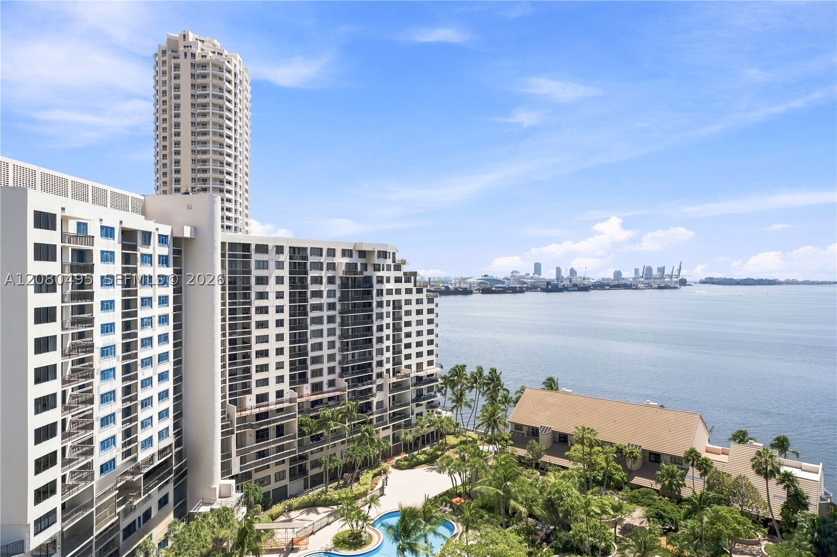 520 Brickell Key Dr a1616 — photo