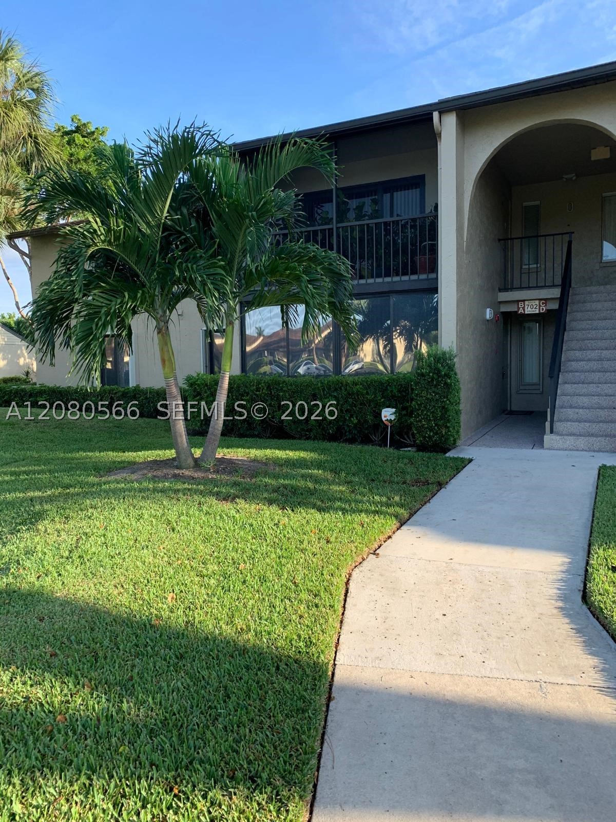 702 Sunny Pine Way a1 — photo