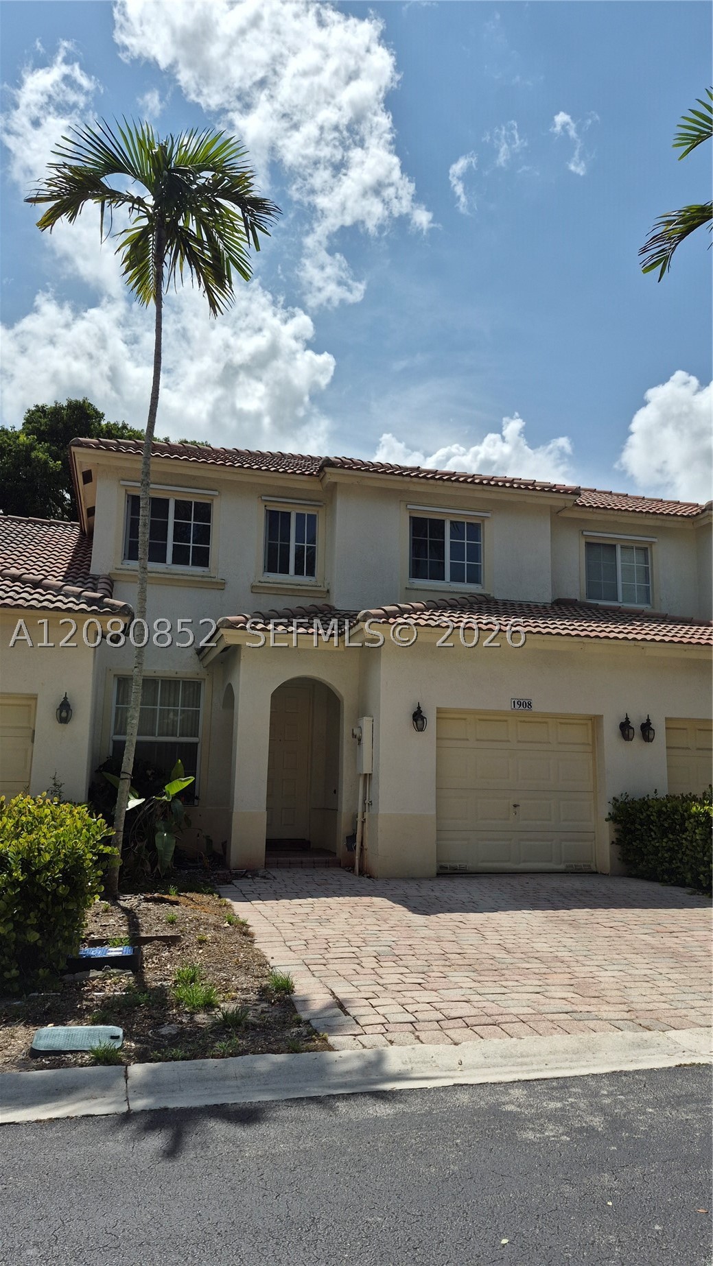 1908 NW 79th Way — photo
