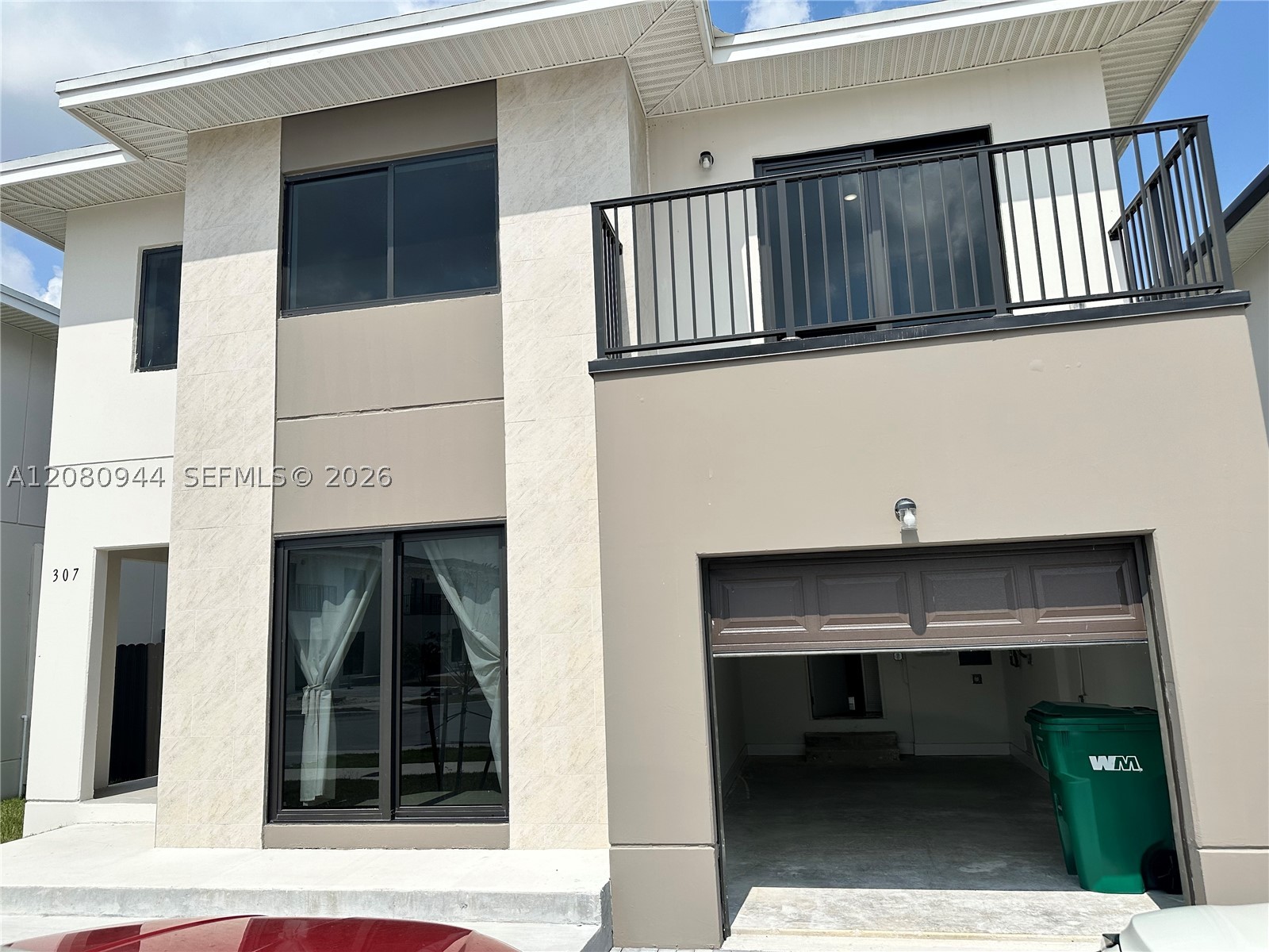 307 NW 13th Pl 0 — photo