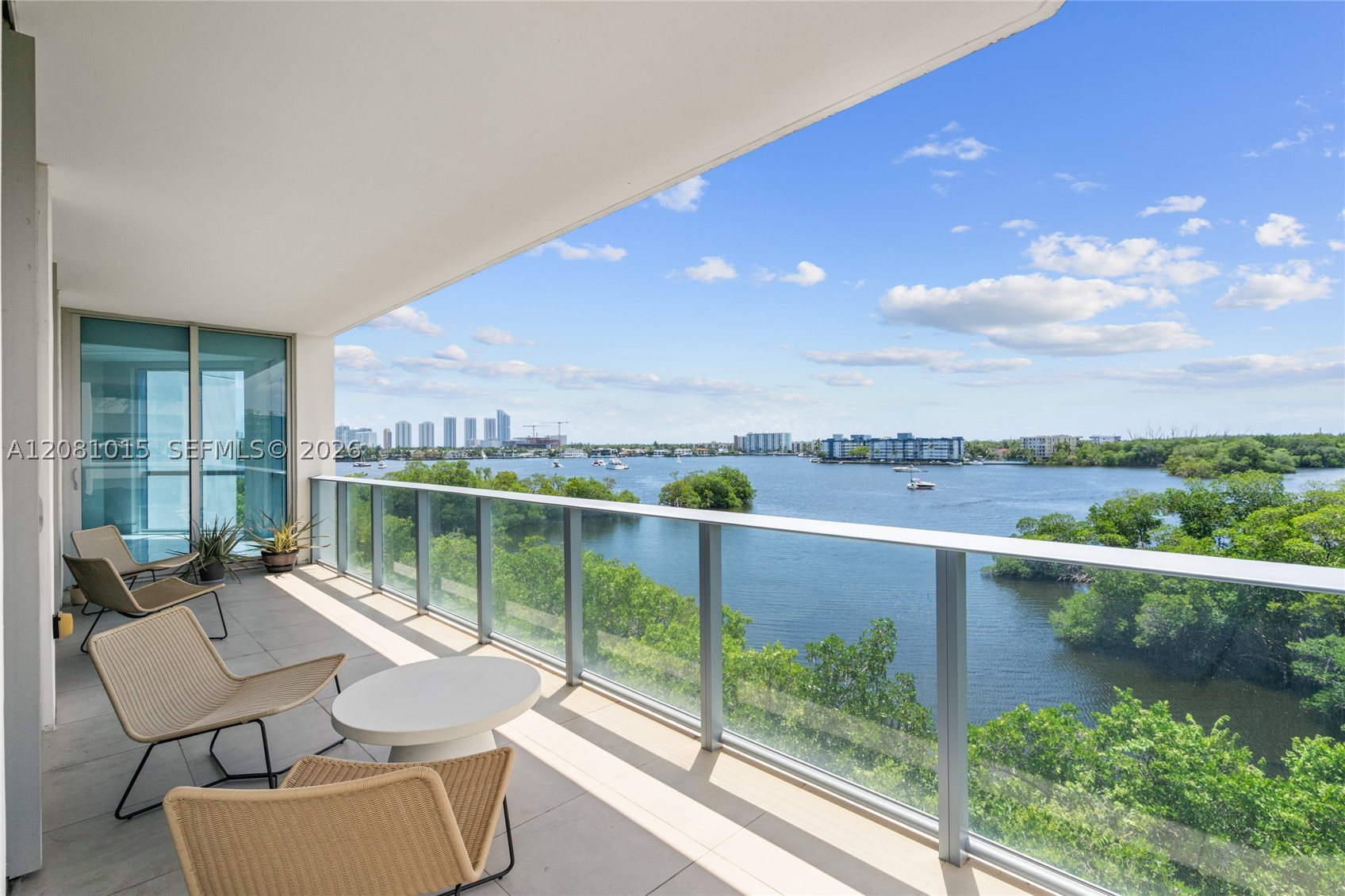 17111 Biscayne Blvd 402 — photo