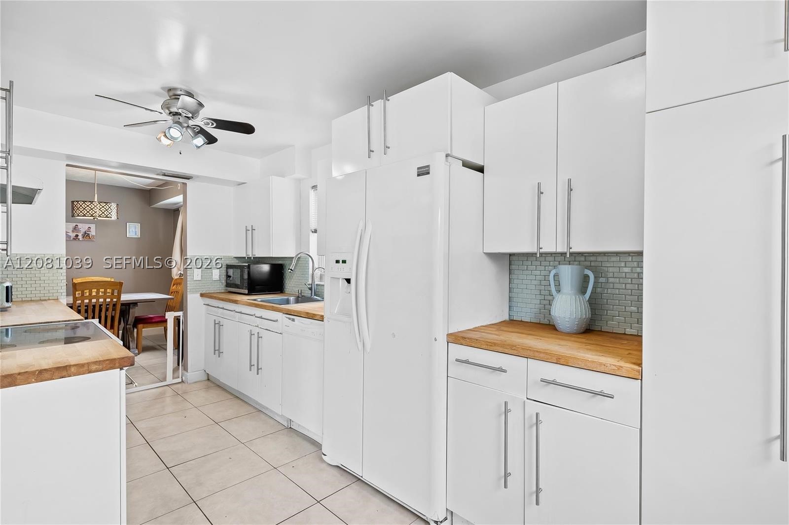 8002 Lagos De Campo Blvd B-101 — photo