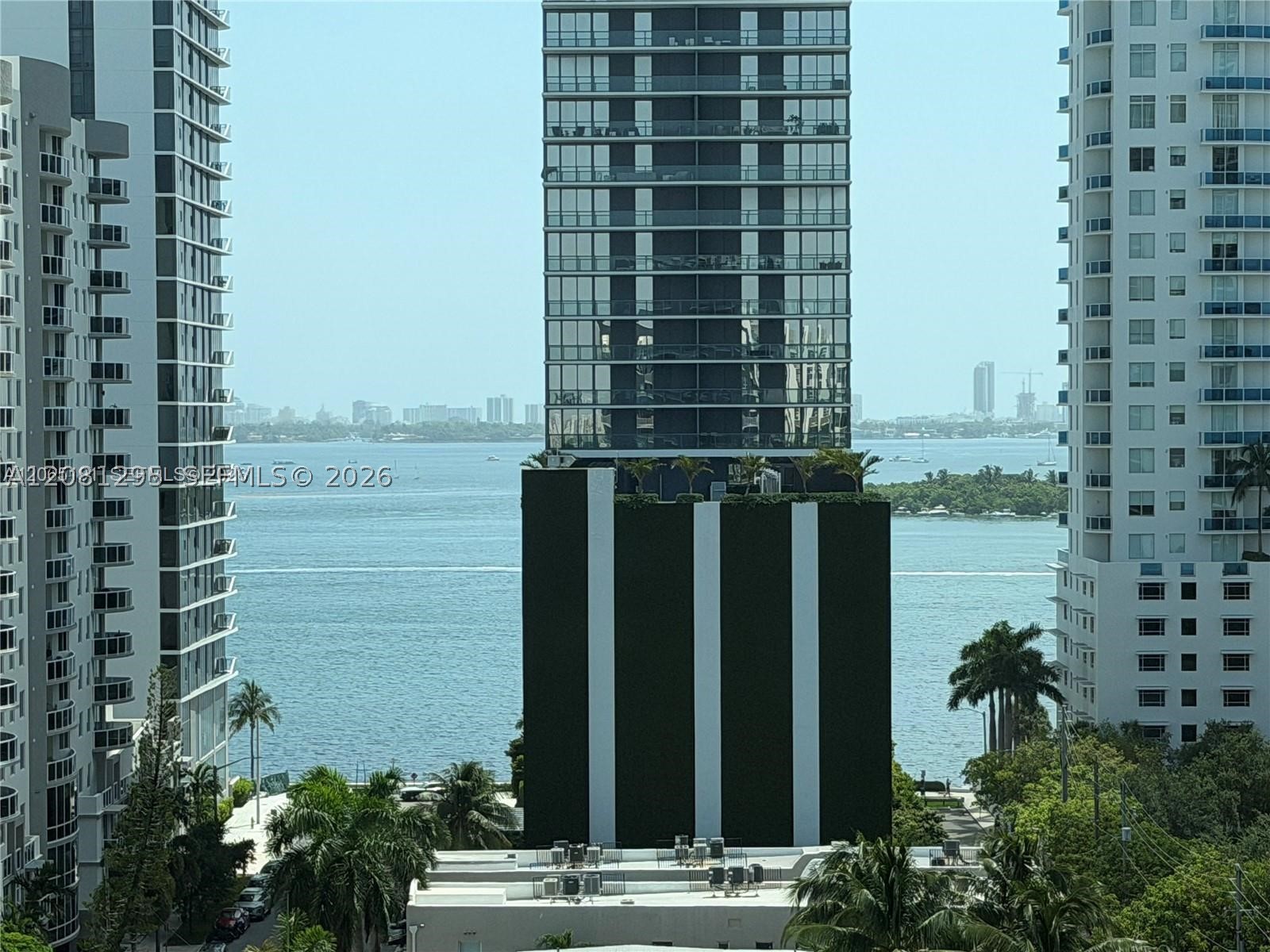 2275 Biscayne Blvd 1004 — photo