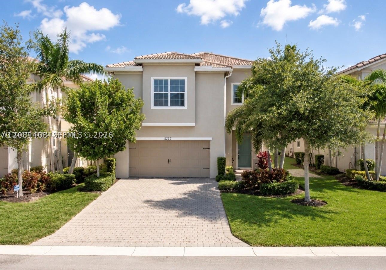 4729 Greenway Dr — photo