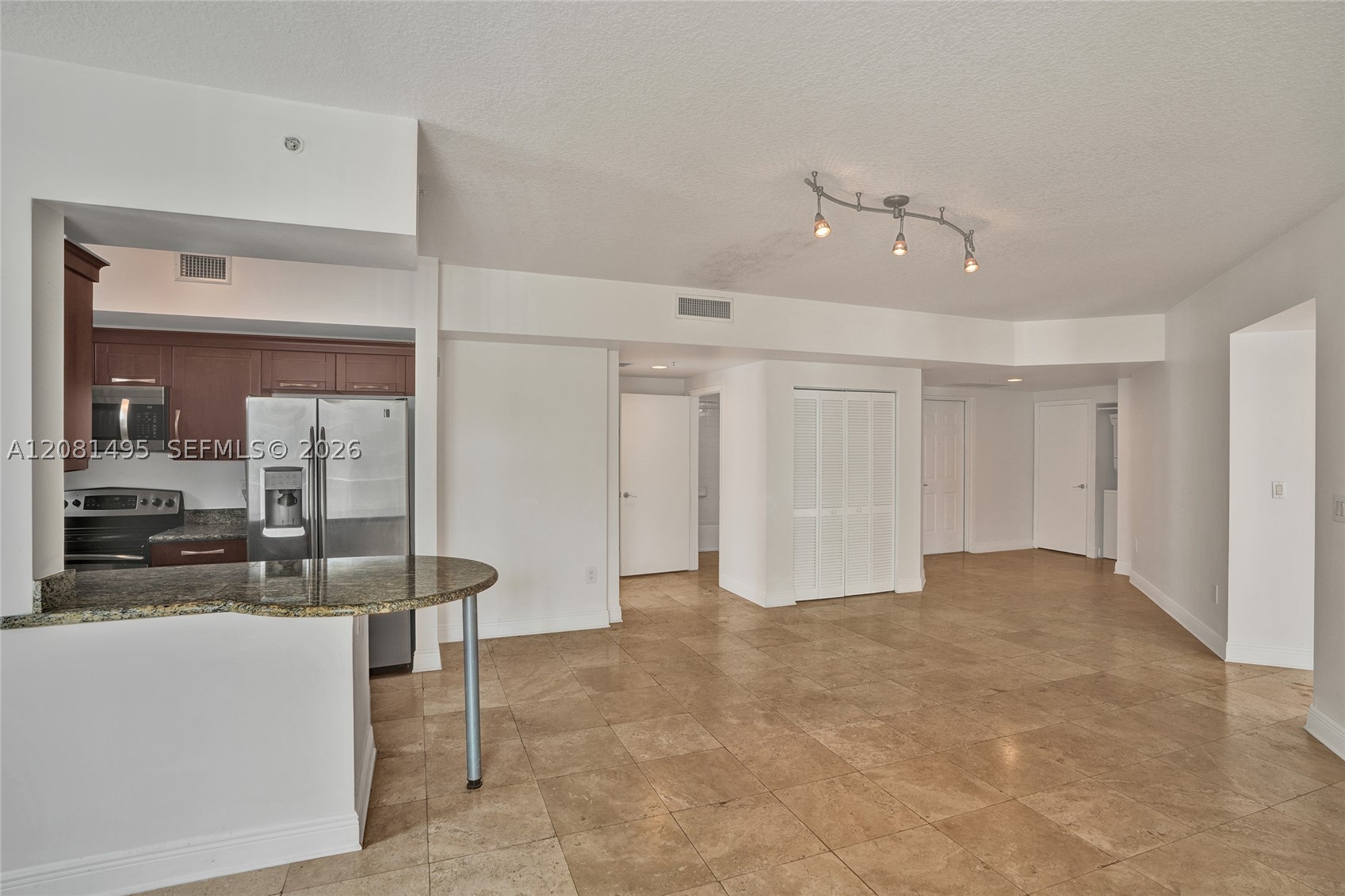7275 SW 90th St C410 — photo