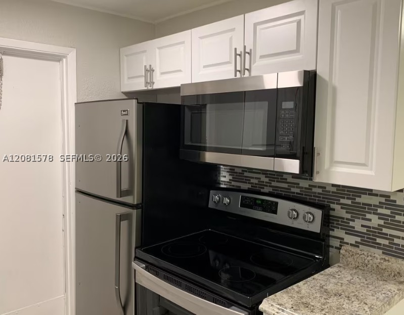 2331 Adams St 5 — photo