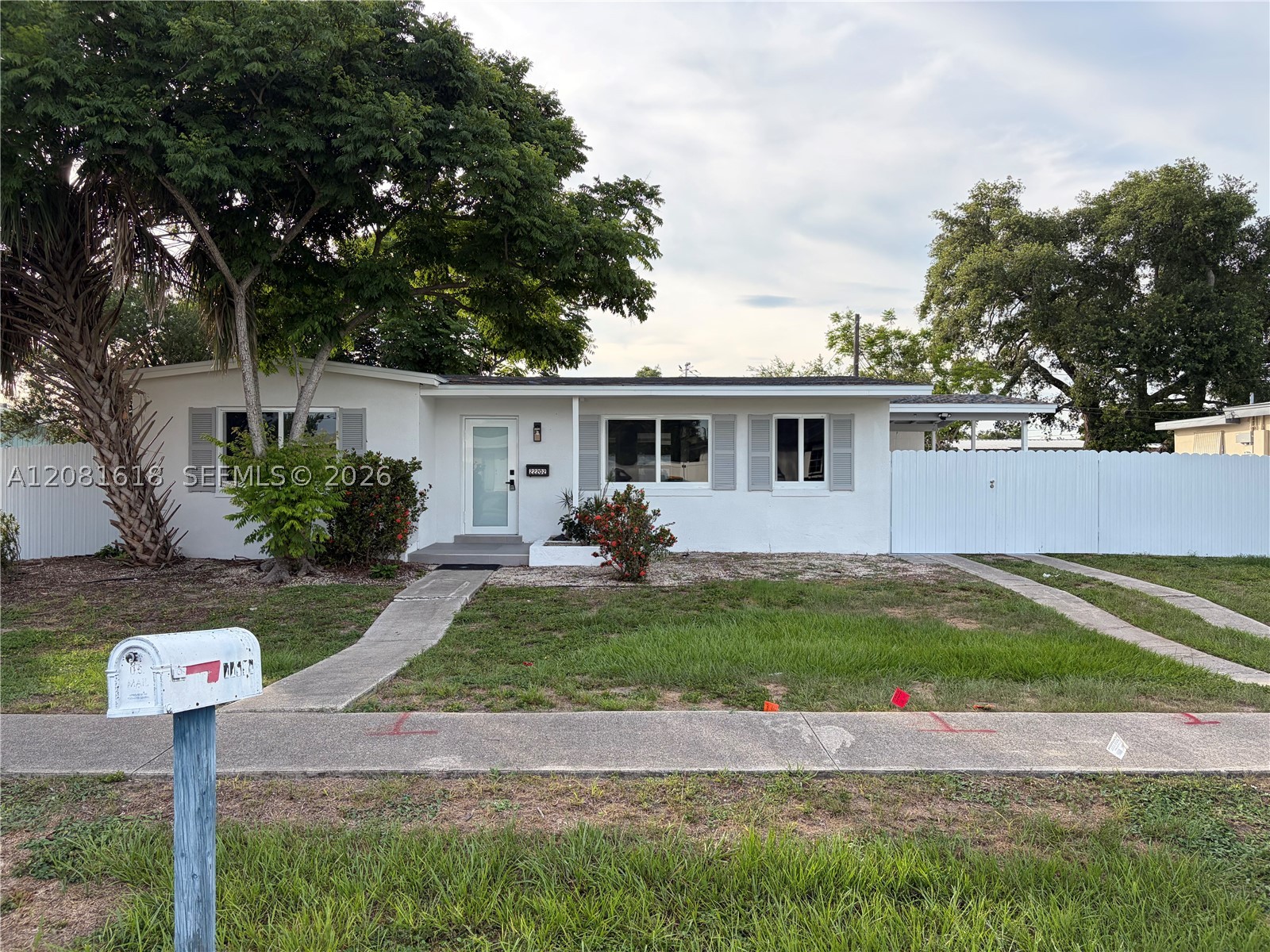 22202 Belinda Ave — photo