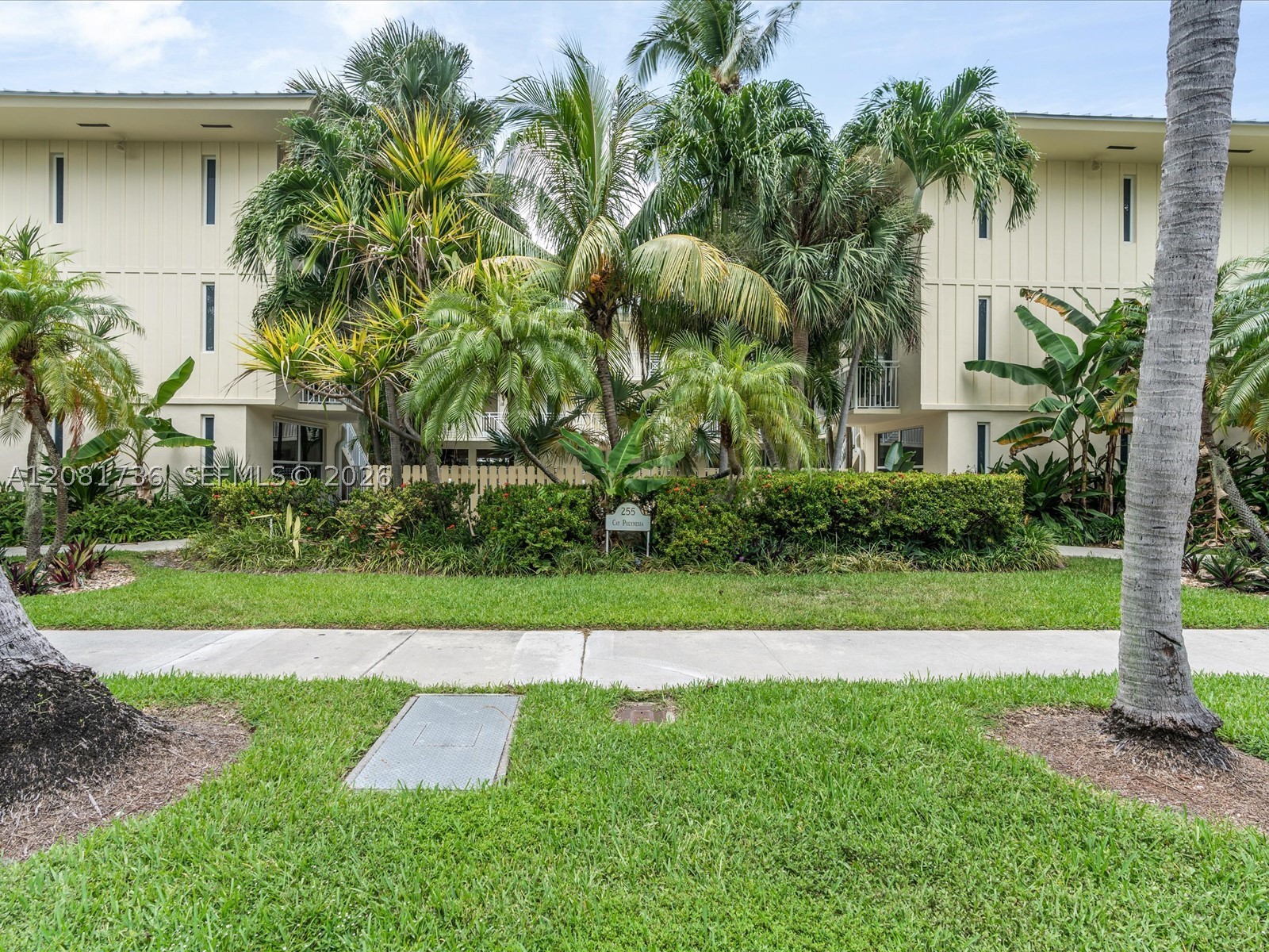 255 Sunrise Dr 307 — photo