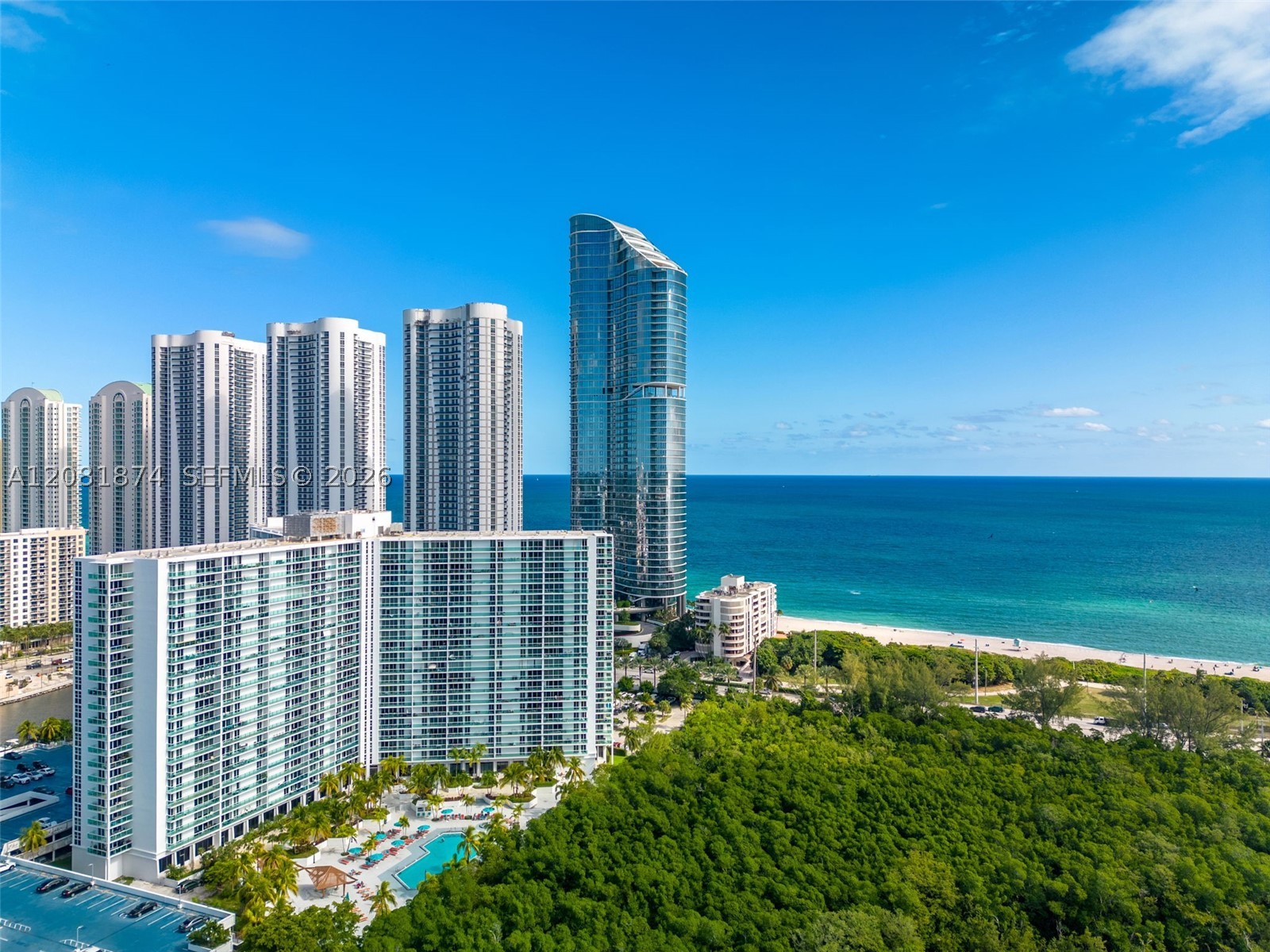 100 Bayview Dr 1428 — photo
