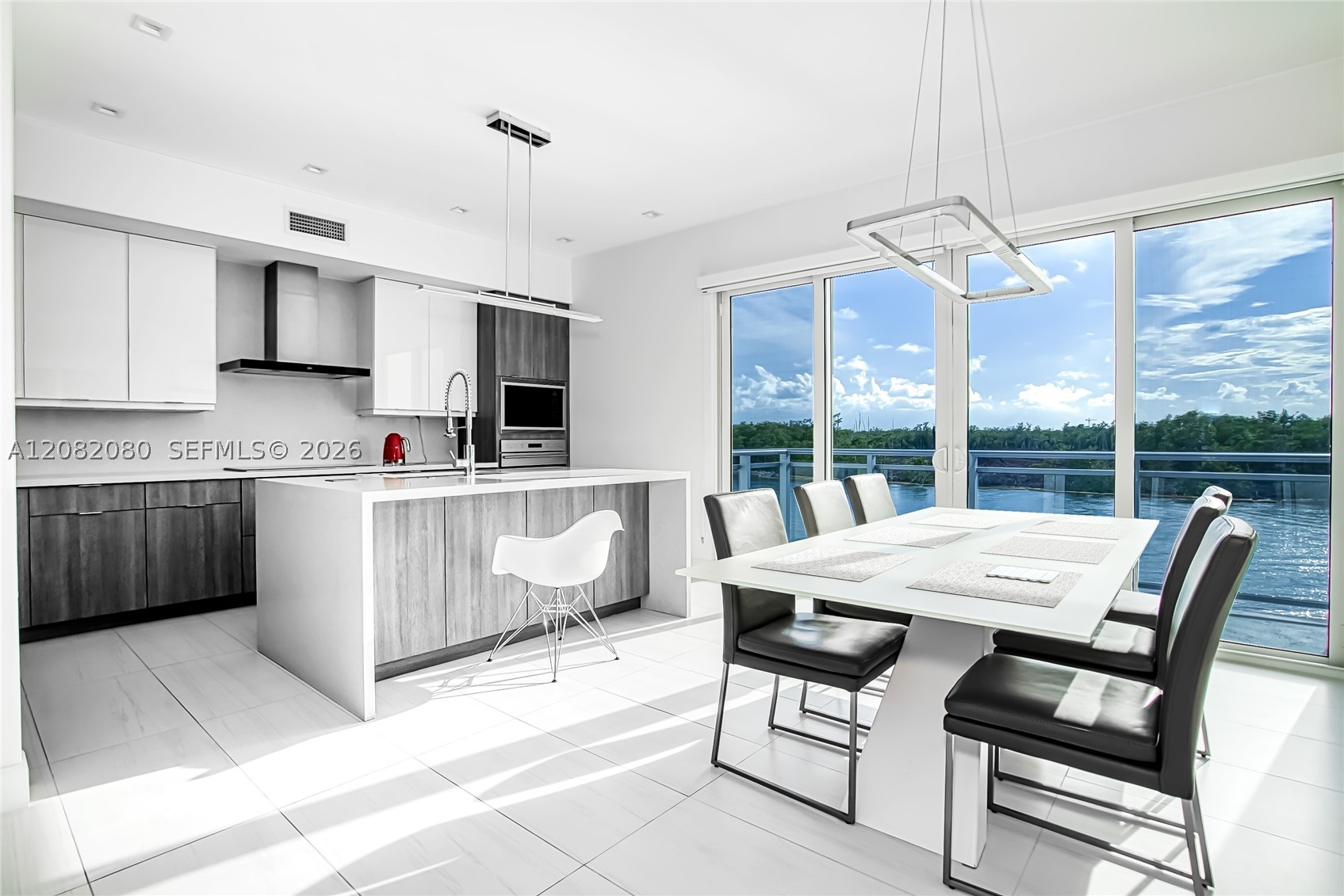 6100 N Ocean Dr 2N — photo