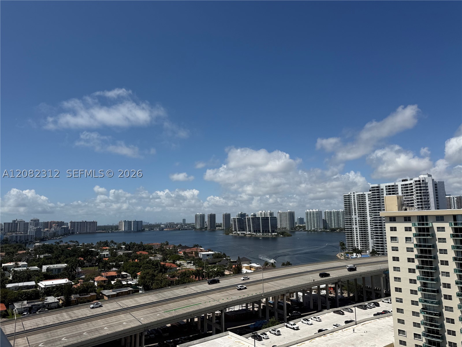 19380 Collins Ave Ph-11 — photo