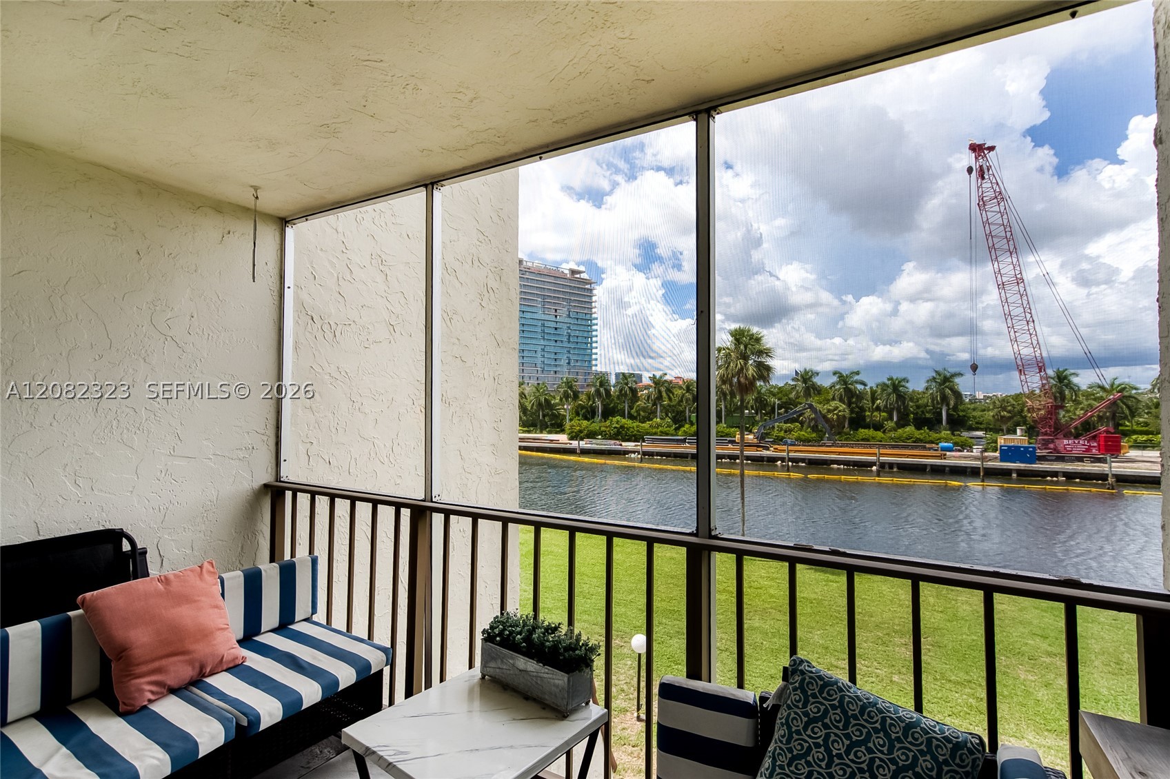 601 Three Islands Blvd 304 — photo