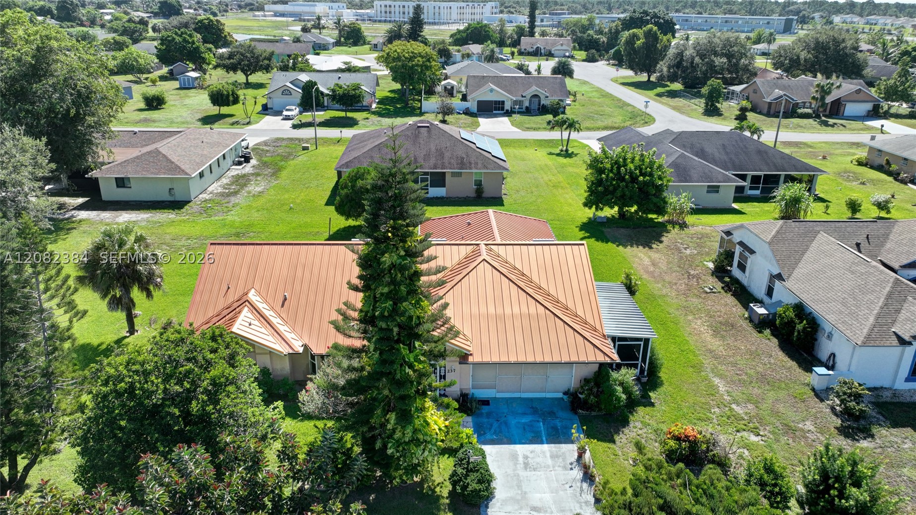 237 Lauberge Ct. — photo