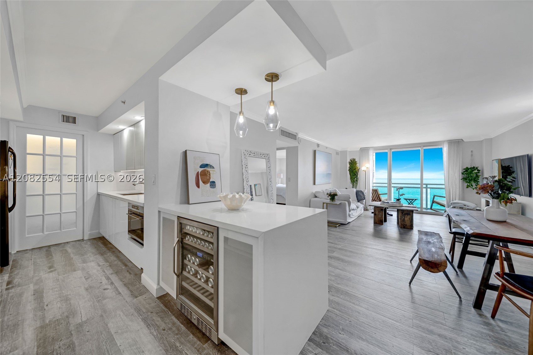 6917 Collins Ave 1409 — photo