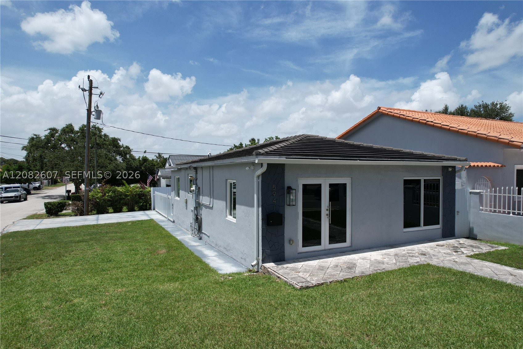 5941 Coral Way — photo