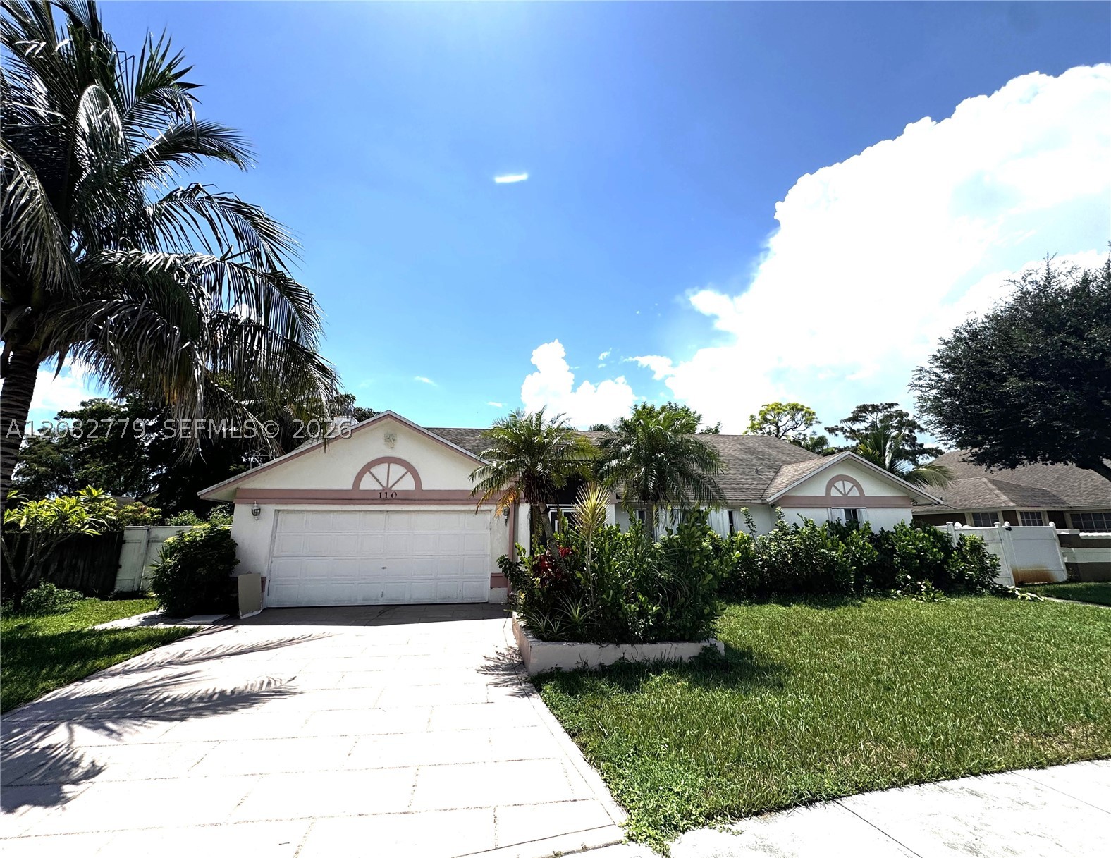 110 Hemingway Ct — photo