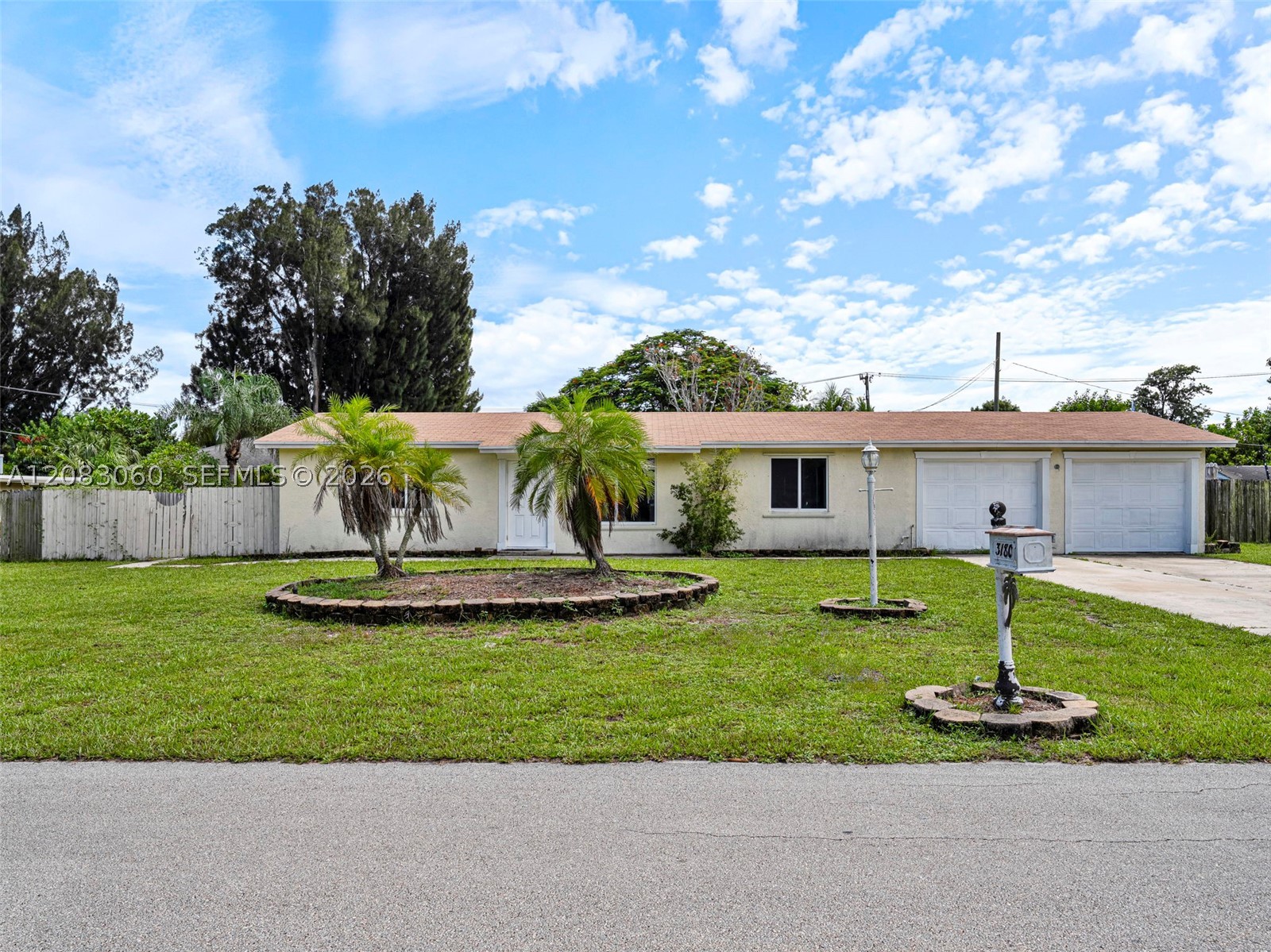 3180 Carol Ave — photo