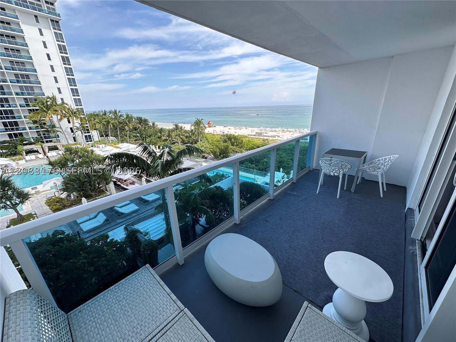2301 Collins Ave 611 — photo