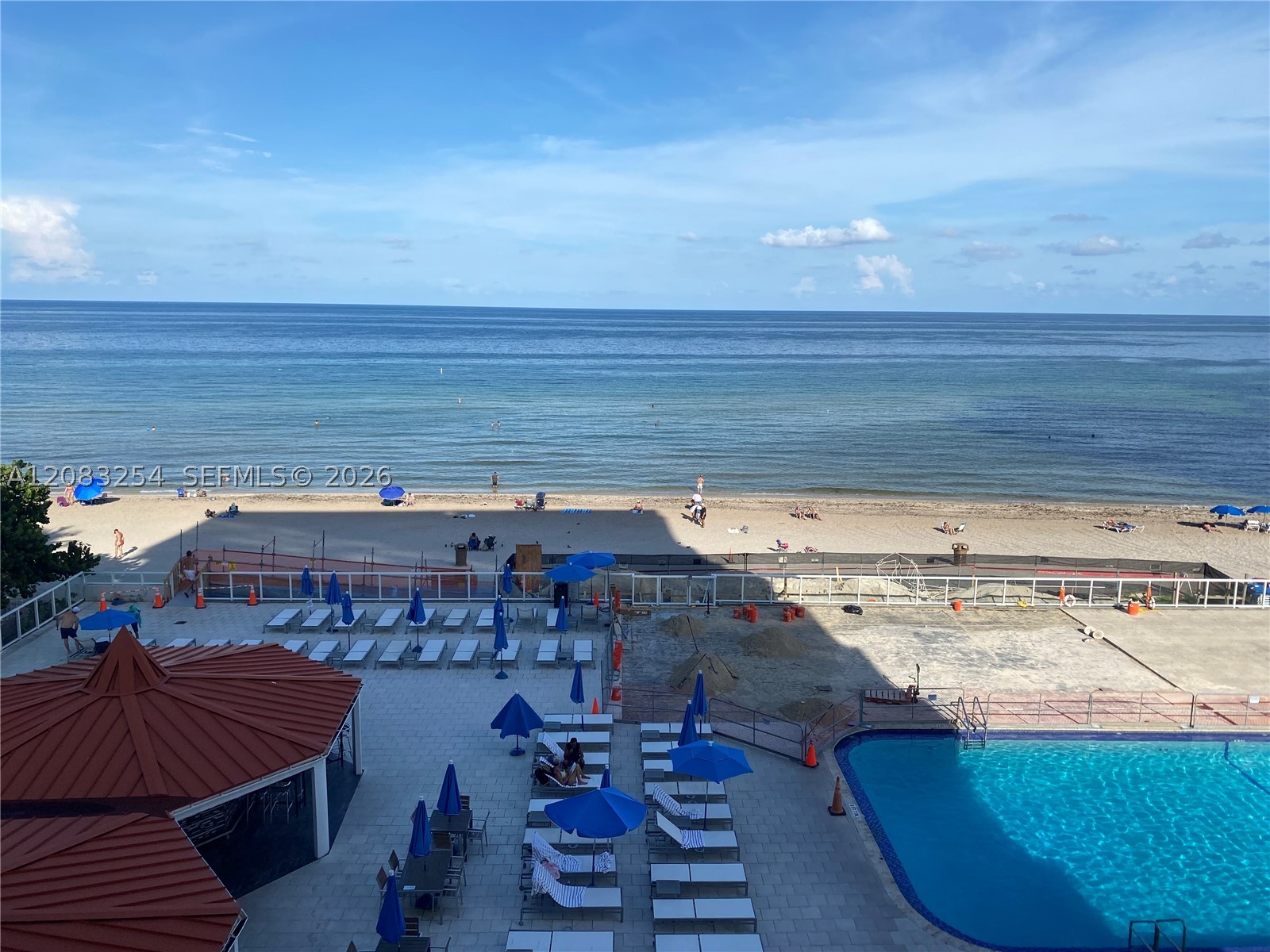 19201 Collins Ave 314 — photo