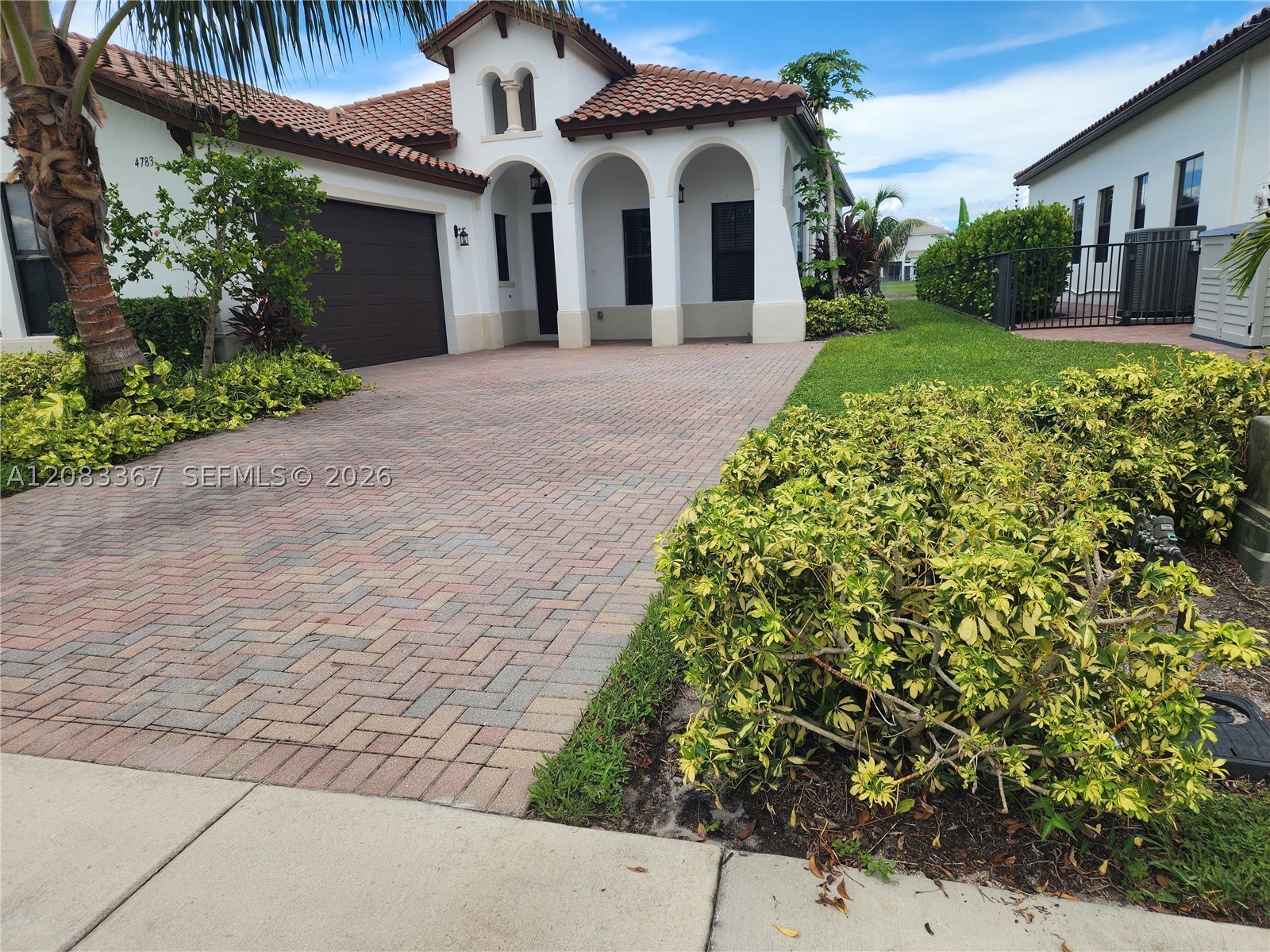 4783 Rosetta Terrace 4783 — photo