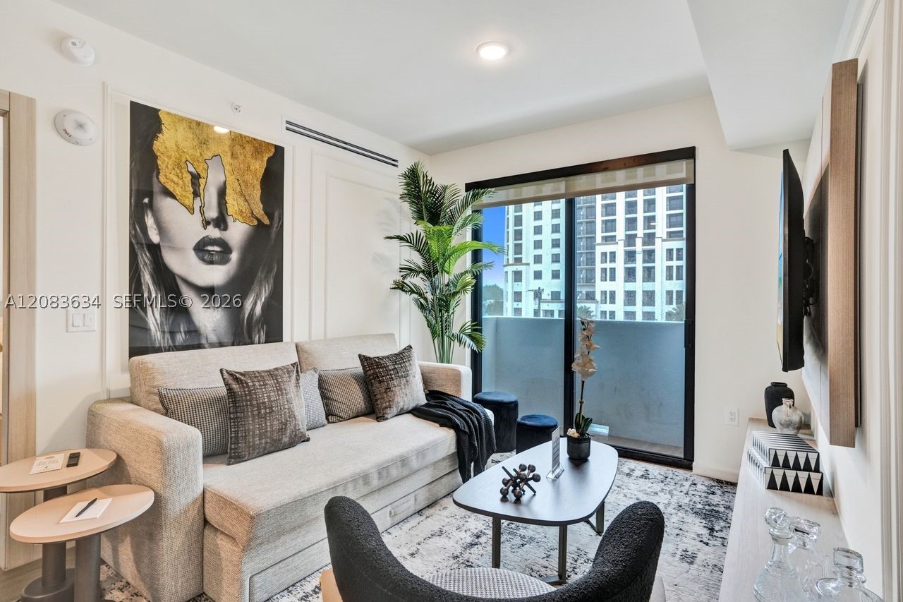 4220 Laguna St 403 — photo