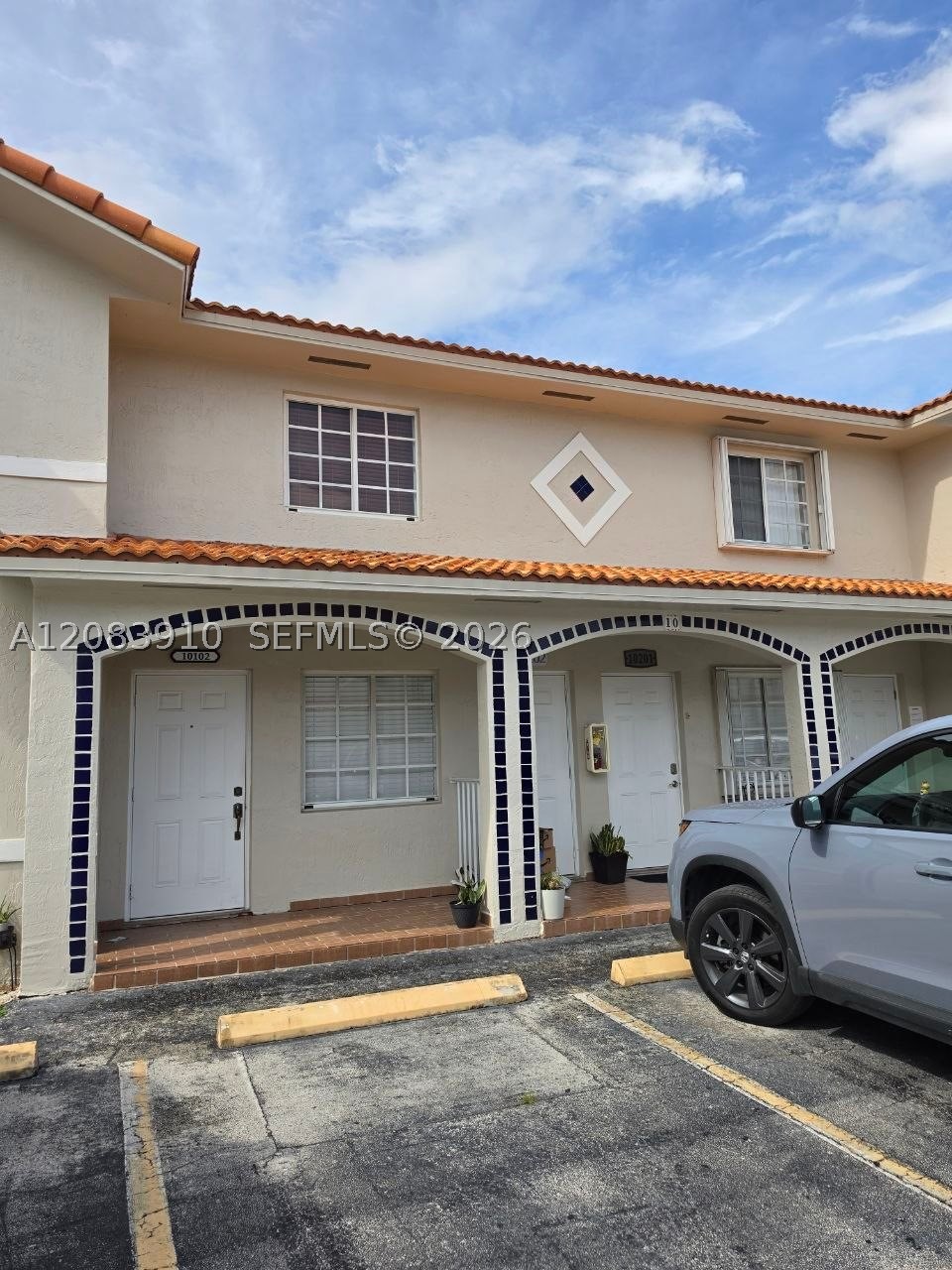 10101 W Okeechobee Rd 10-202 — photo
