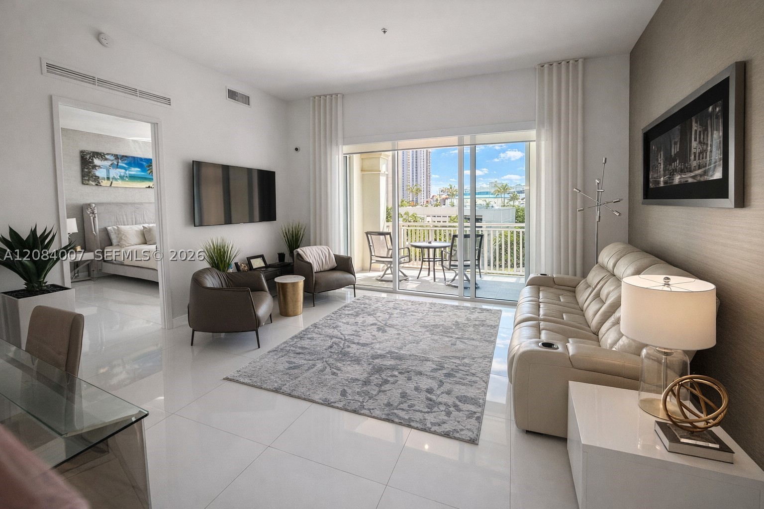 250 NE Sunny Isles Blvd Th-407 — photo