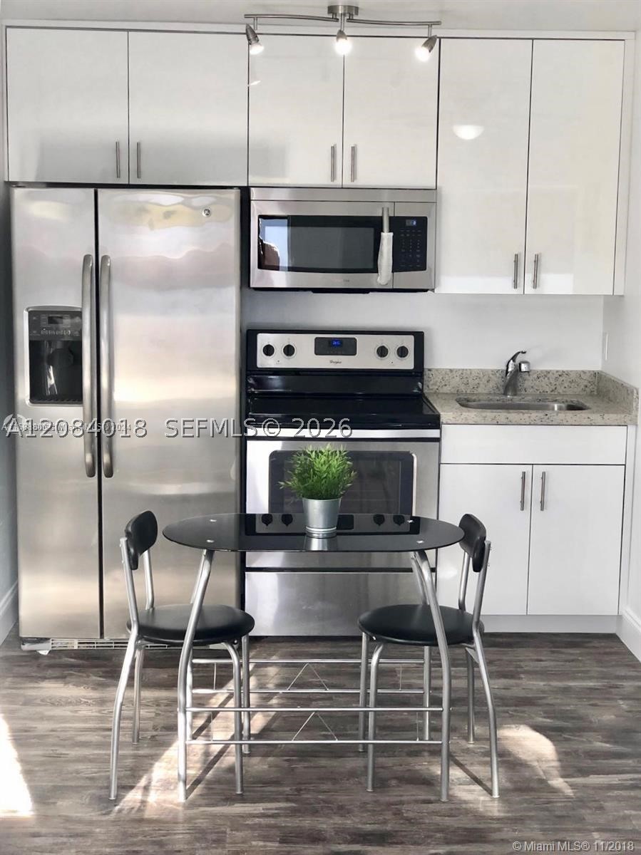 2344 W Flagler St 1 — photo