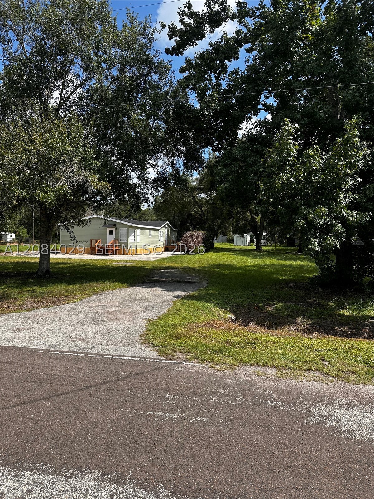 131 Oak Dr 131 — photo