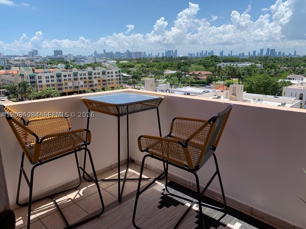 2899 SW Collins Ave 1016 — photo