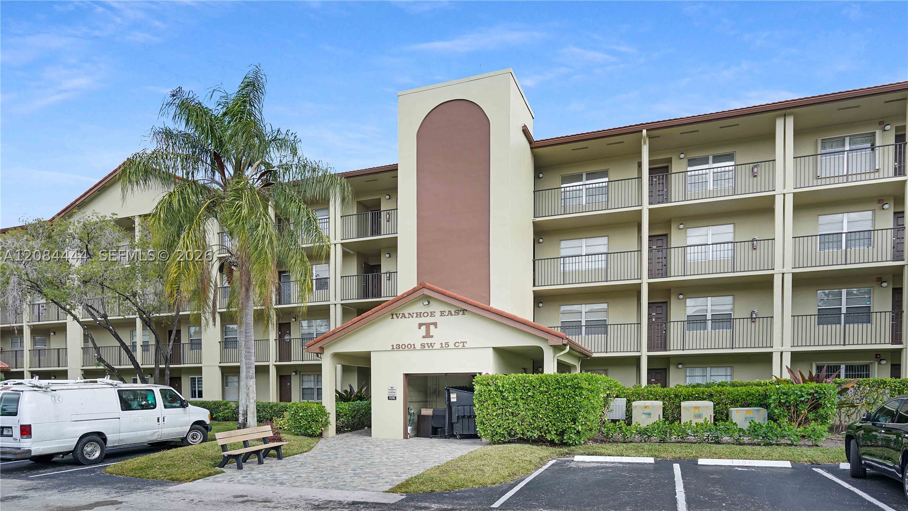13001 SW 15th Ct 405T — photo