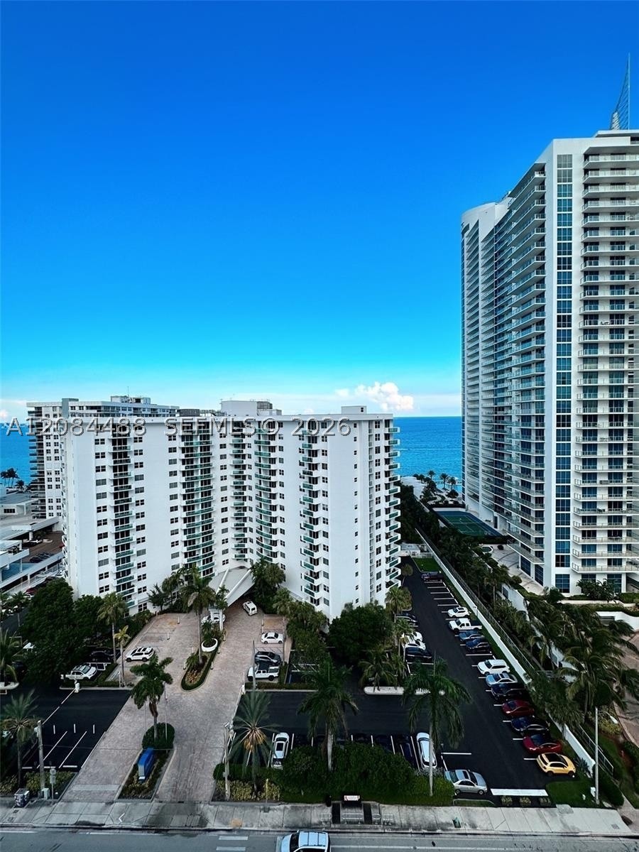 3000 S Ocean Dr 1606 — photo