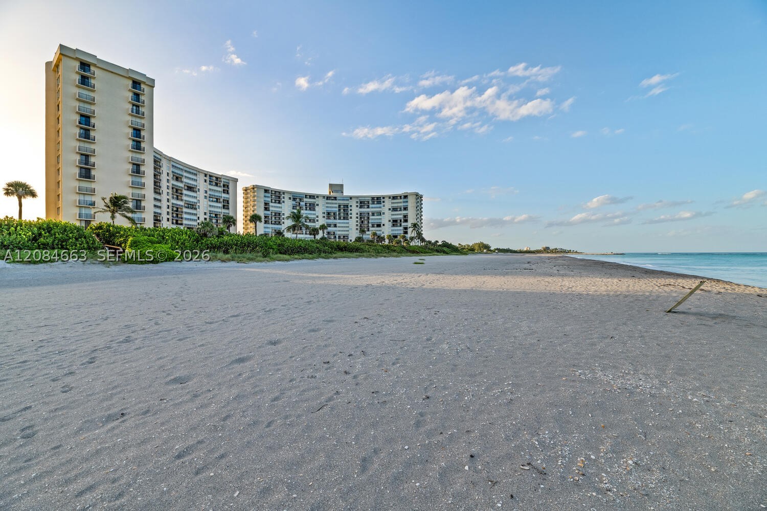 400 Ocean Trail Way 302 — photo