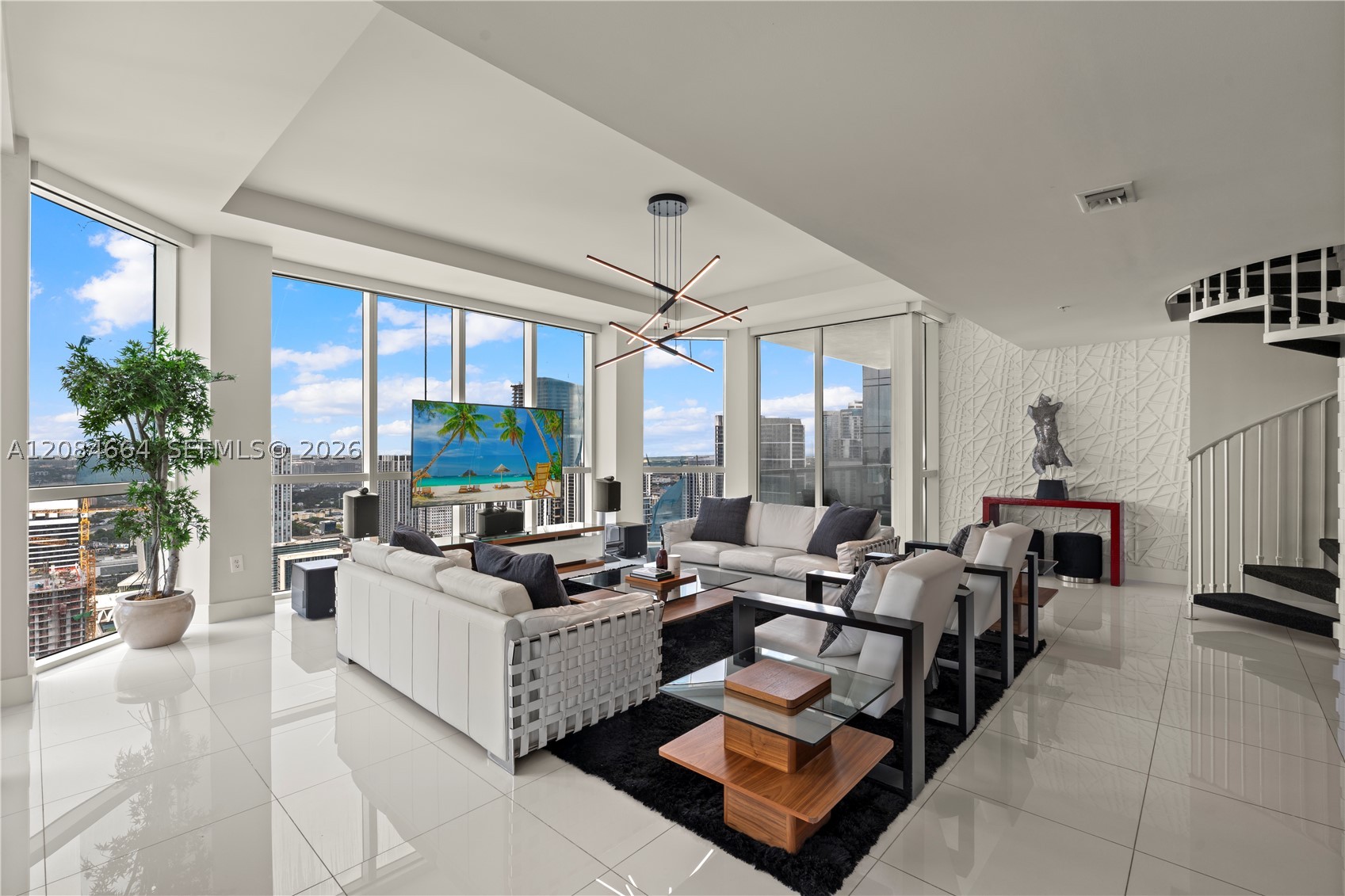244 Biscayne Blvd Ph4908 — photo