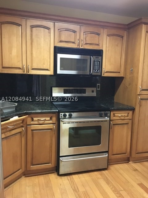 7450 Miami Lakes Dr C206 — photo