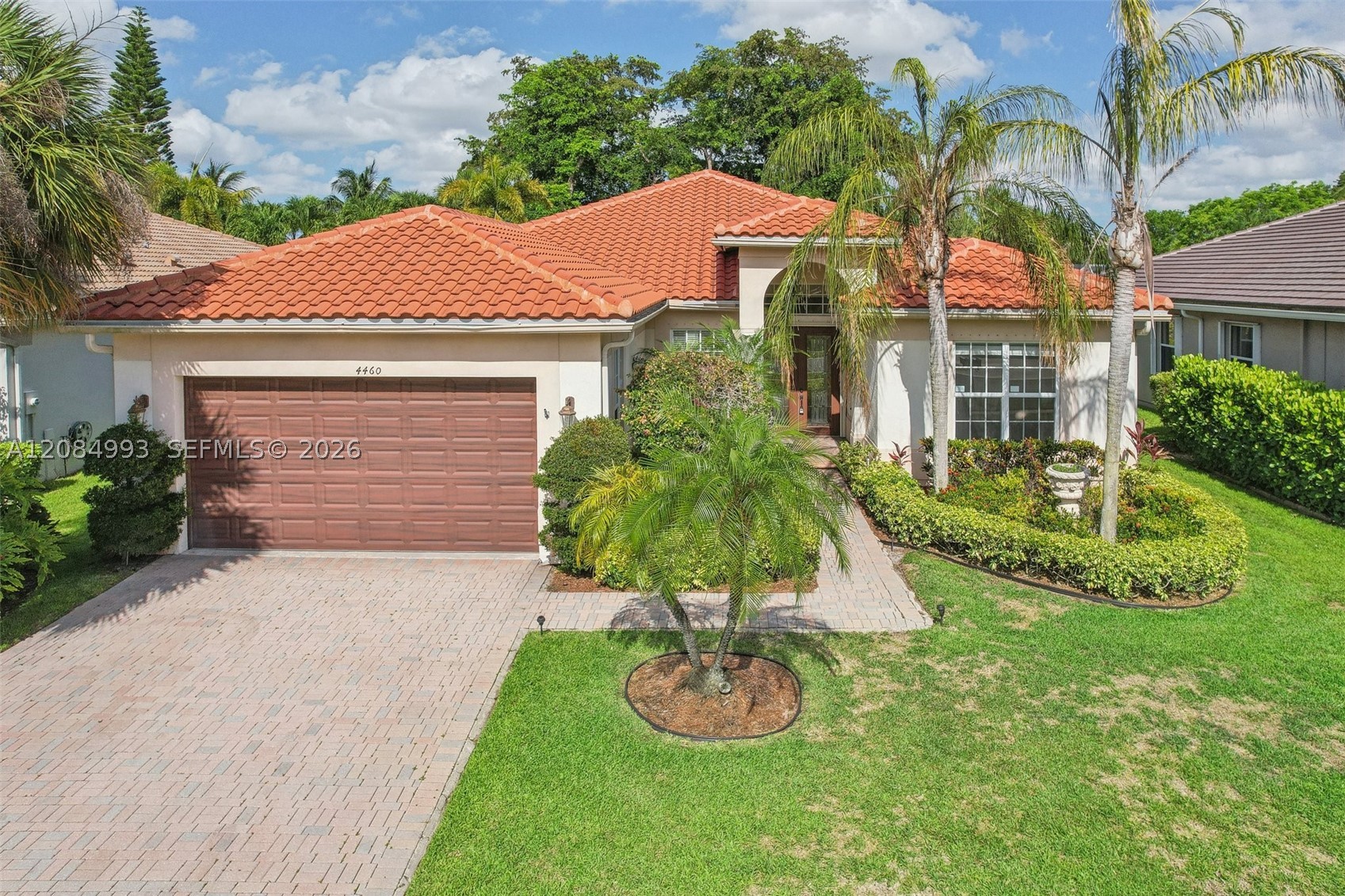 4460 Mariners Cove Dr — photo