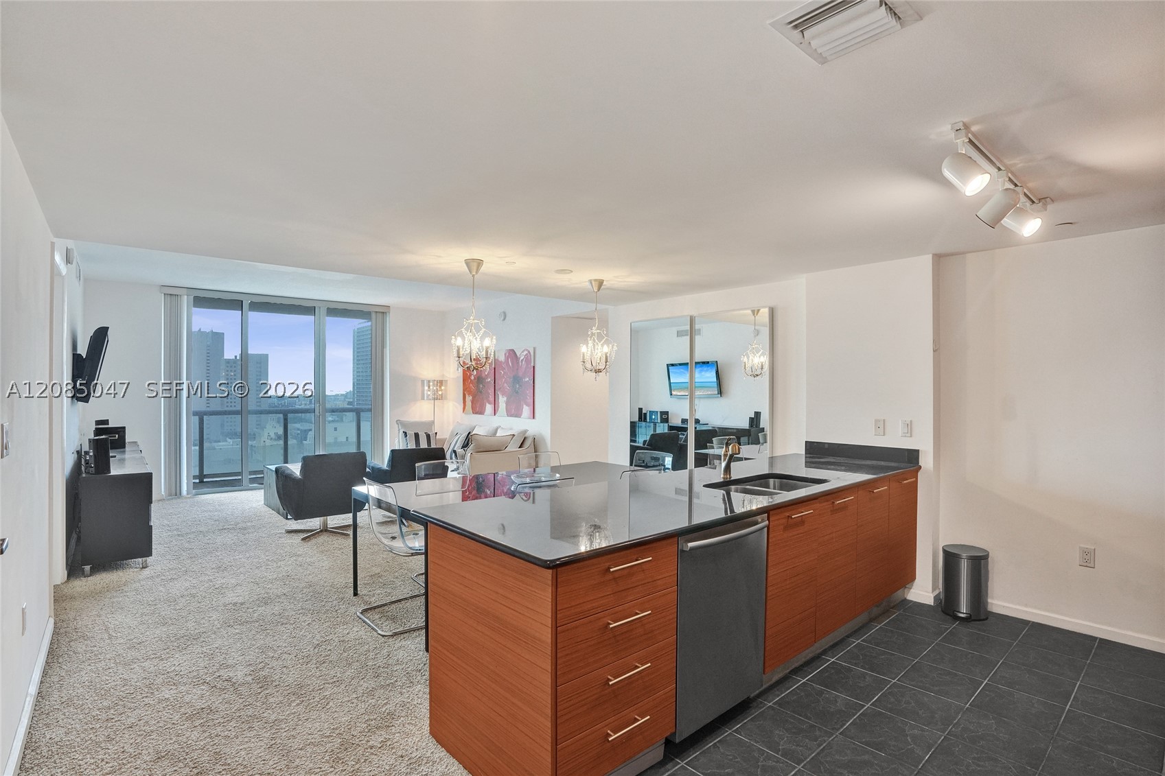 50 Biscayne Blvd 2801 — photo